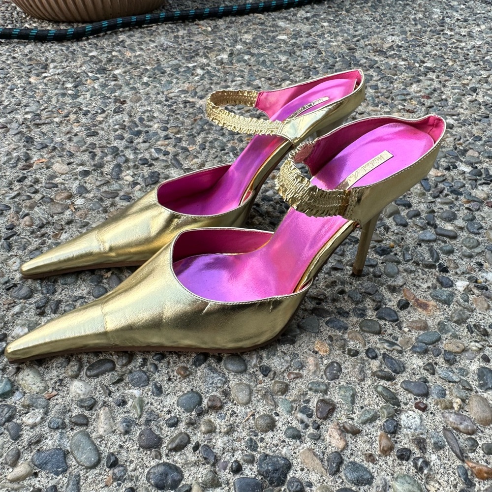 Gold heels, size 7, Michael Antonio